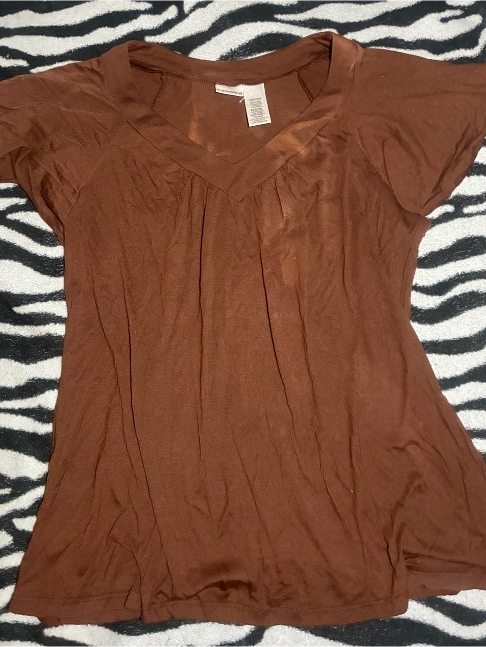 ⭒ no boundaries flowy top